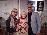 Helen of Troyeville showcase